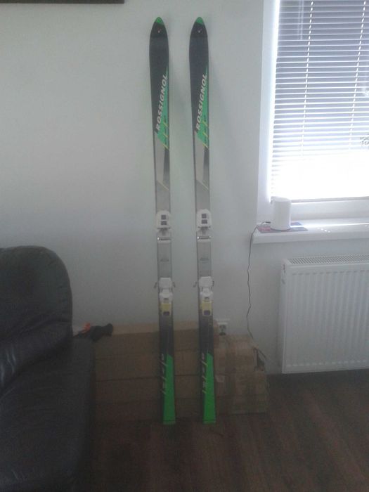 Narty zjazdowe Rossignol DV 6