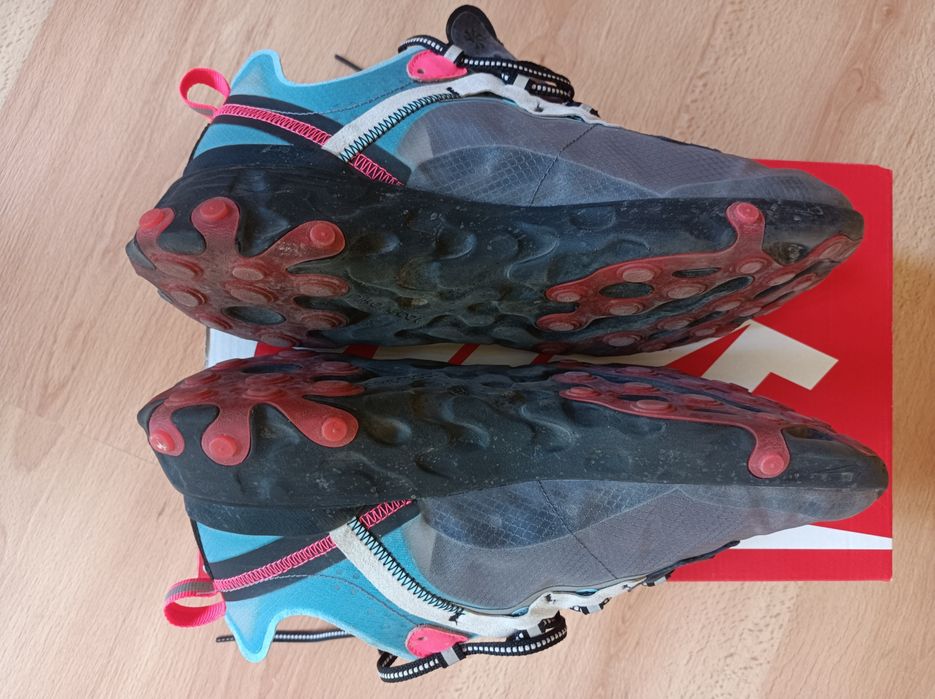 Nike react element 87 tamanho 42