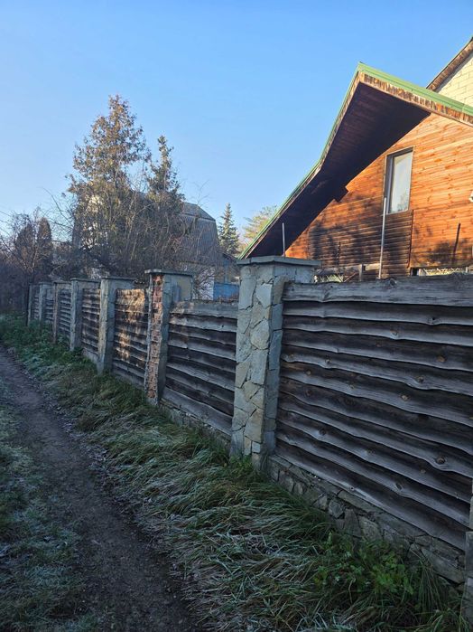 Стоянка Домоволодіння