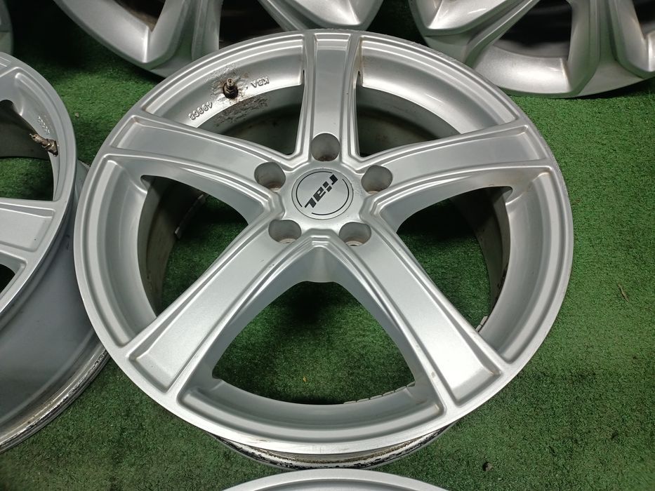 17" felgi 5x112 et45 VW Touran Passat Golf 7 6 5 Audi a3 a4 Skoda Seat