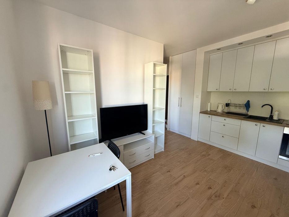 Przytulna kawalerka na ul. Górniczej (Kozanów)