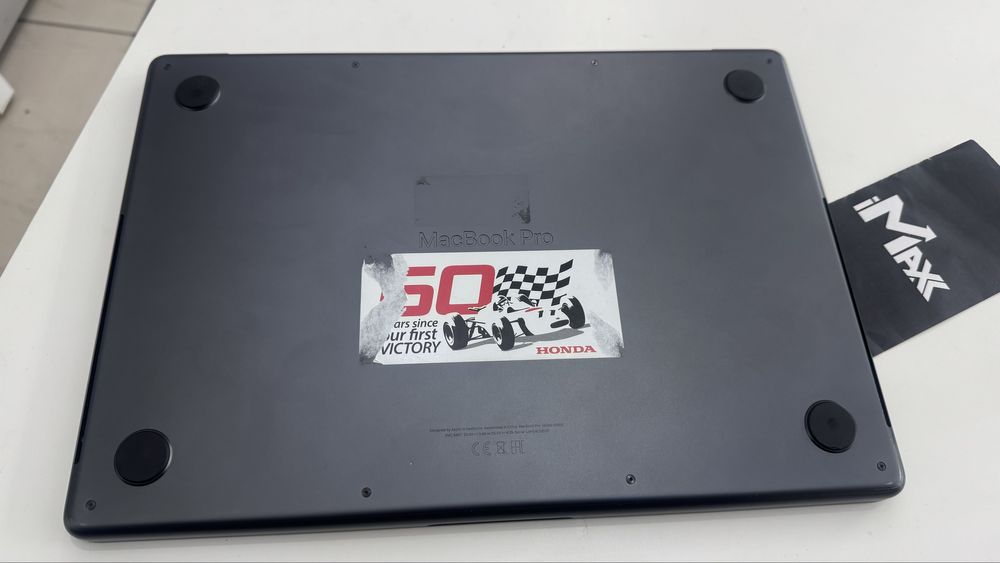 MacBook Pro 14” 2023 M3 Max 36/1Tb 36Gb Озу Кастомний без блоку MRX53
