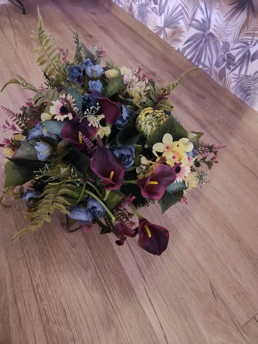 Kompozycja stroik serce rękodzieło na grób cmentarz