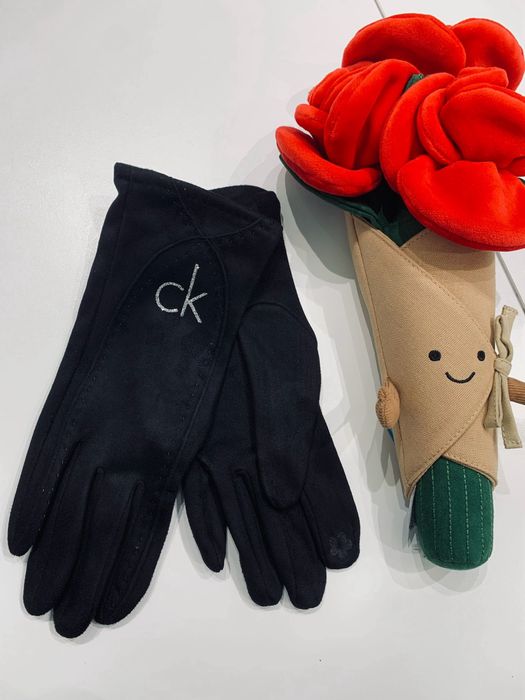 Rękawiczki damskie zamszowe czarne Calvin Klein