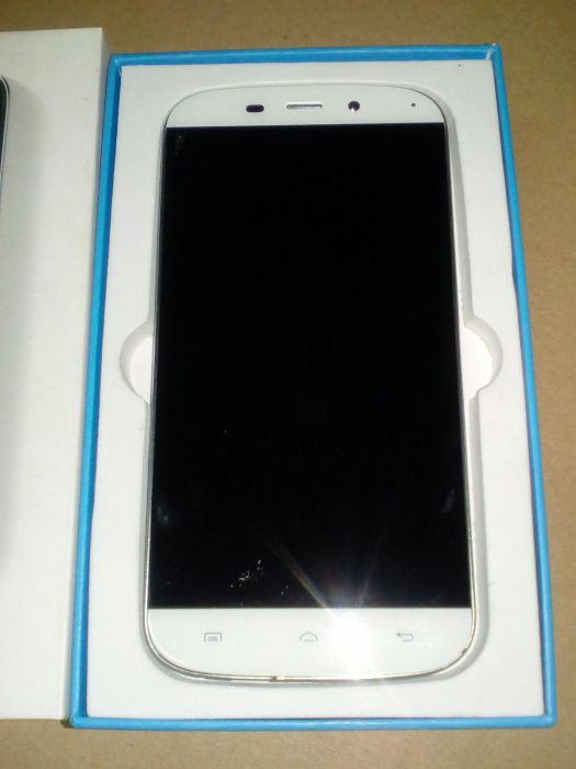 Не рабочий телефон Doogee Nova Y100x