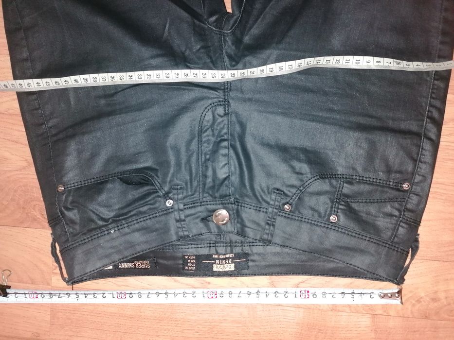 Spodnie woskowane Bereshka super skinny róż. 36czarne