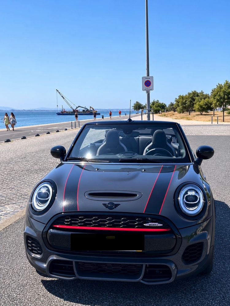 MINI Cabrio John Cooper Works Auto Desportiva