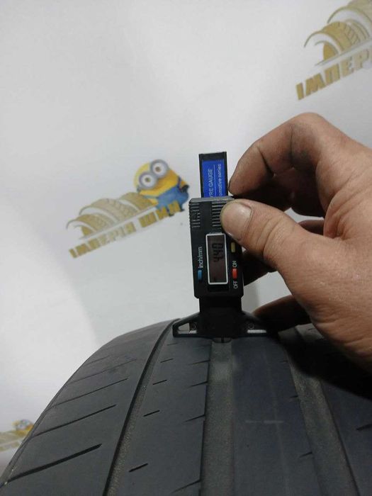 Шина Nexen 235/50R19. 1шт Літо 2020р. Розпаровка (1505)