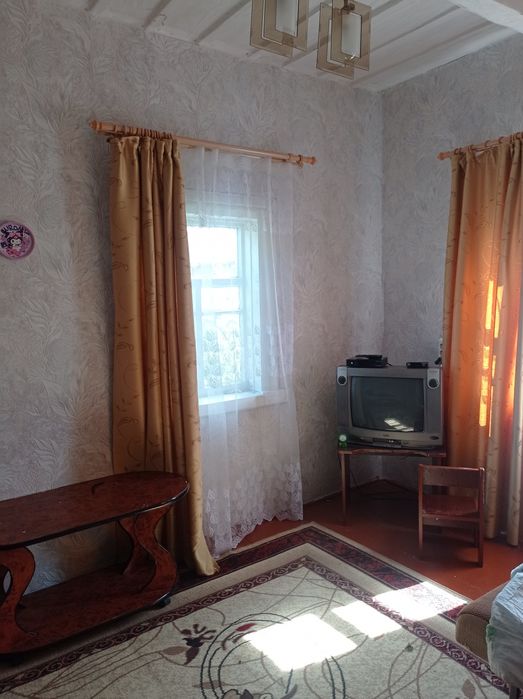 Садиба біля річки Десна. Село Лебедівка.