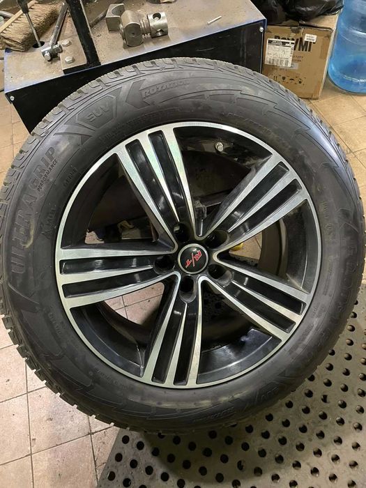 Диски_Dodge_Challenger/Charger/Magnum_Chrysler_300c_SRT8_R18