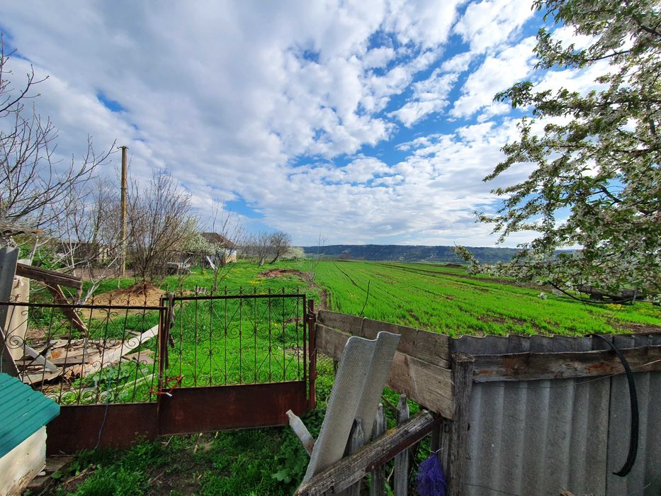 Продам будинок Сокиряни (с.Волошкове, біля р.Дністер)