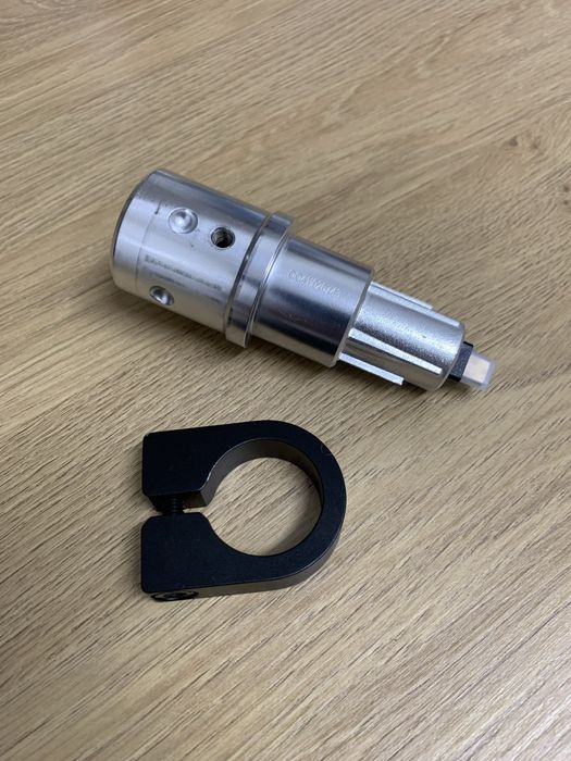 Fanatec Quick Release Base Side - QR164751983755907120