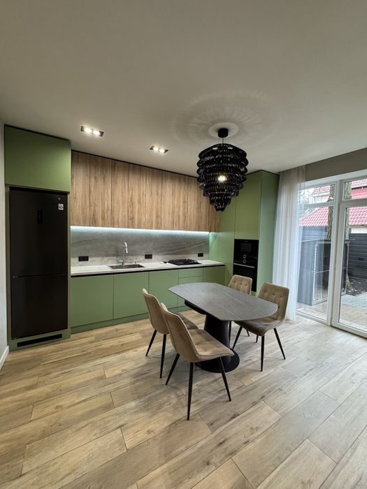 Продам шикарний таунхаус в Лісовій Бучі