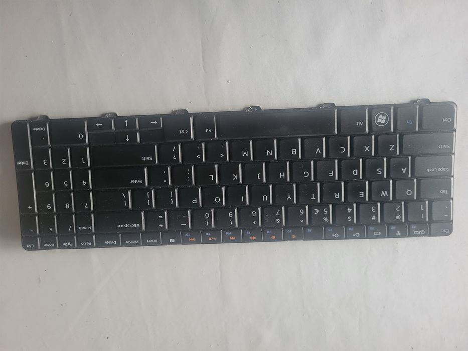 Sprzedam orginalna klawiature do Laptopa DELL INSPIRON N5010