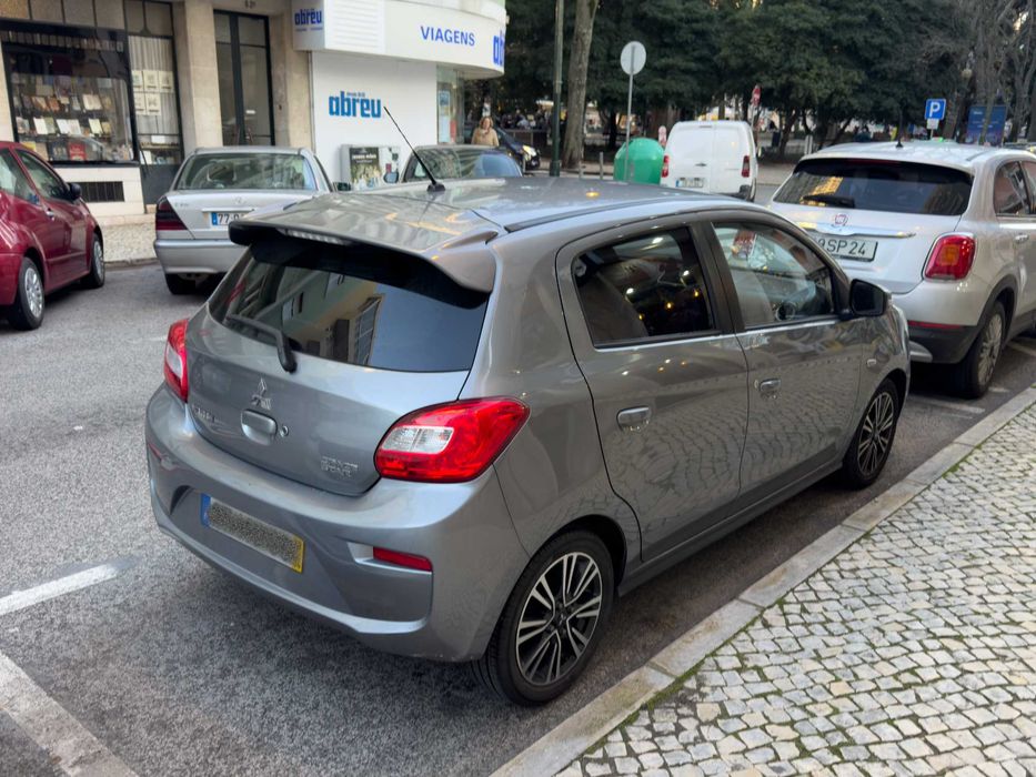 Mitsubishi Space Star 1.2 Intense 2019 foto 2