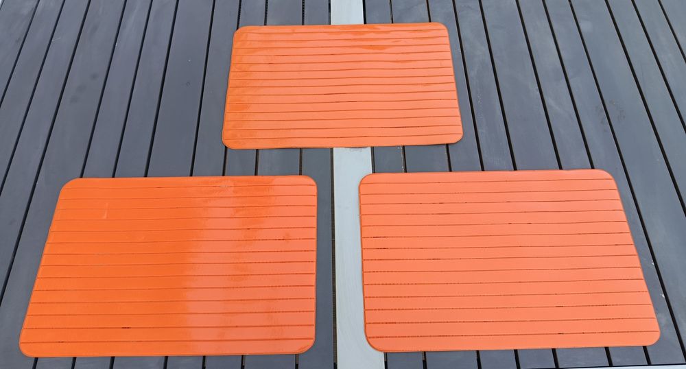 Conjunto 3 Individuais de Mesa Laranja Flexíveis | Set of 3 Orange Flexible Placemats