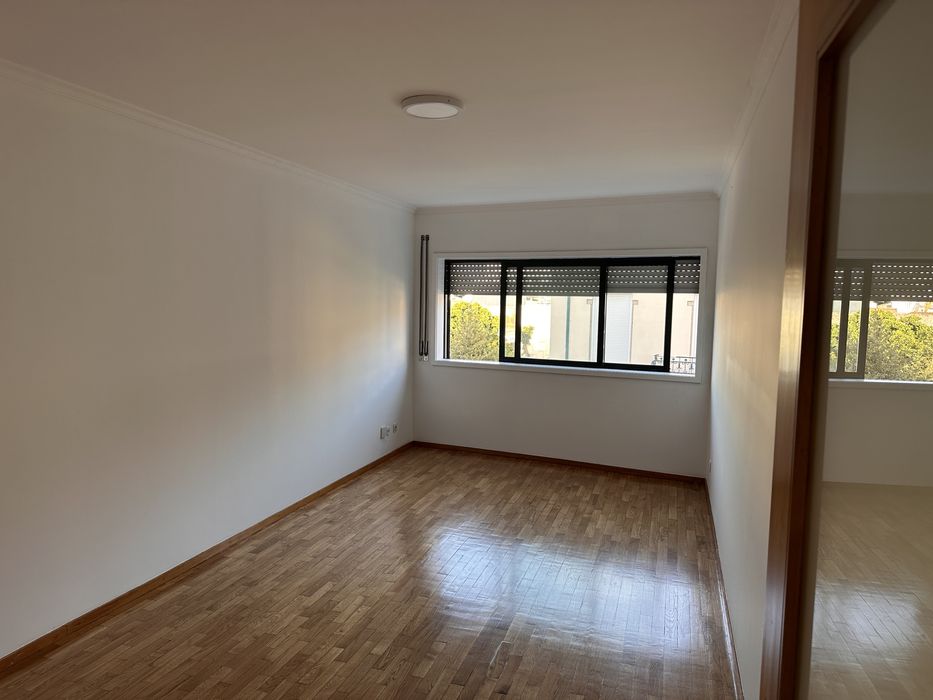 T2 REMODELADO NO AMIAL – Porto | Para estudantes