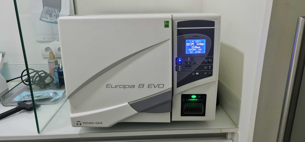 Equipamento dentário de clinica dentária, Cadeira, Ortopantomografo, rvg, autoclave motor implantes KAVO recheio