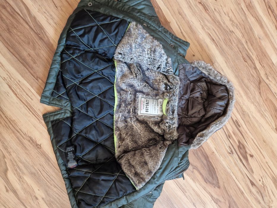 Kurtka zimowa.. .