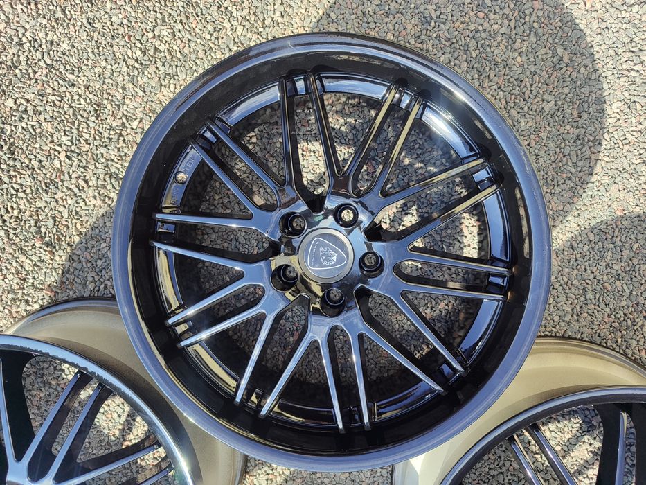 Диски R-19. 5×112. ET-45. J-8.5. Dia-70.1