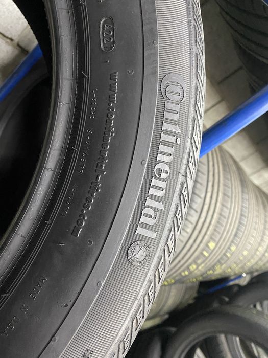 Різноширокі шини 235/55R19 i 255/50R19 CONTINENTAL
