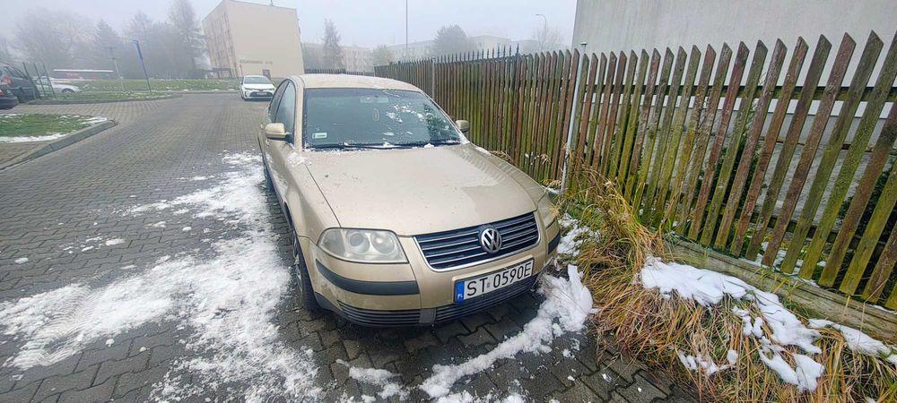 Volkswagen Passat B5 FL 1.8T 2002 | uszkodzony |