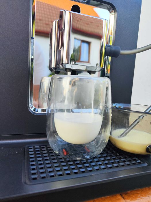 Кавомашина кофемашина Krups Evidence One EA895N10