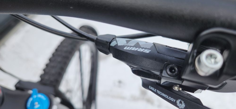 Продам  топовий велосипед  є вибір