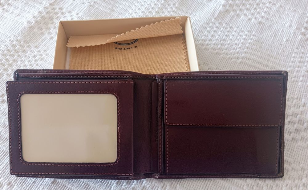 Carteira de homem em pele