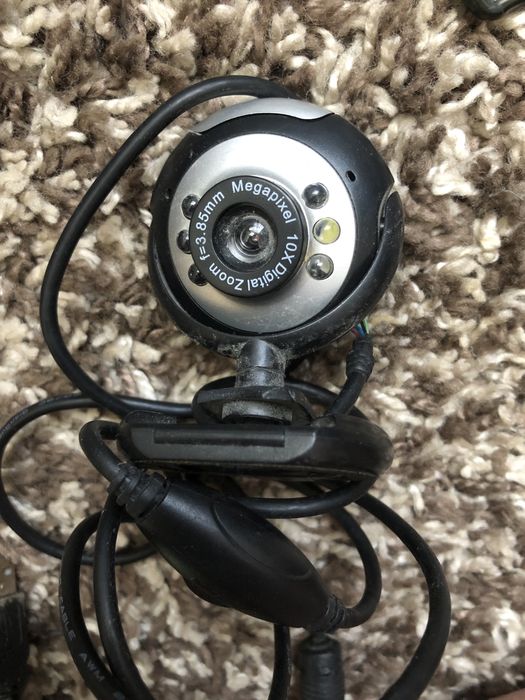 Монітор Benq+ системний блок Delux+ веб камера Selecline, колонки