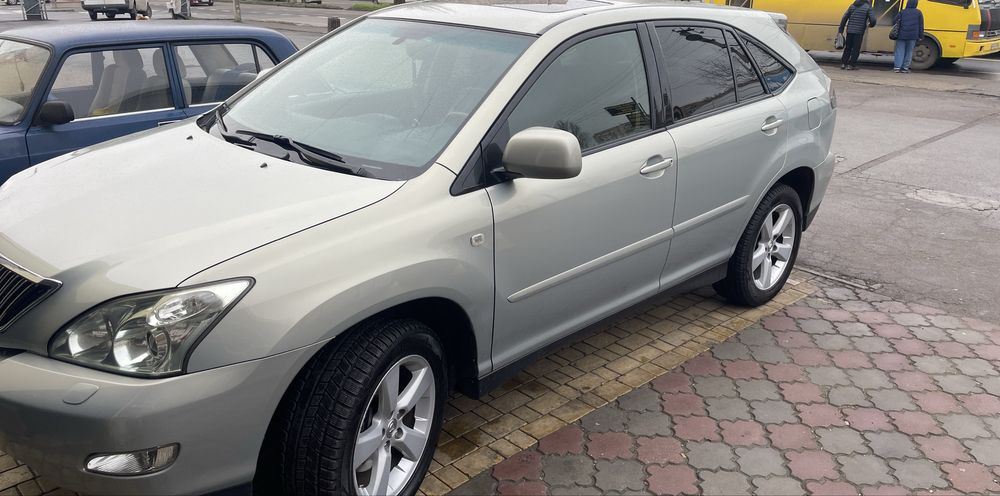 Lexus rx300 официал европа