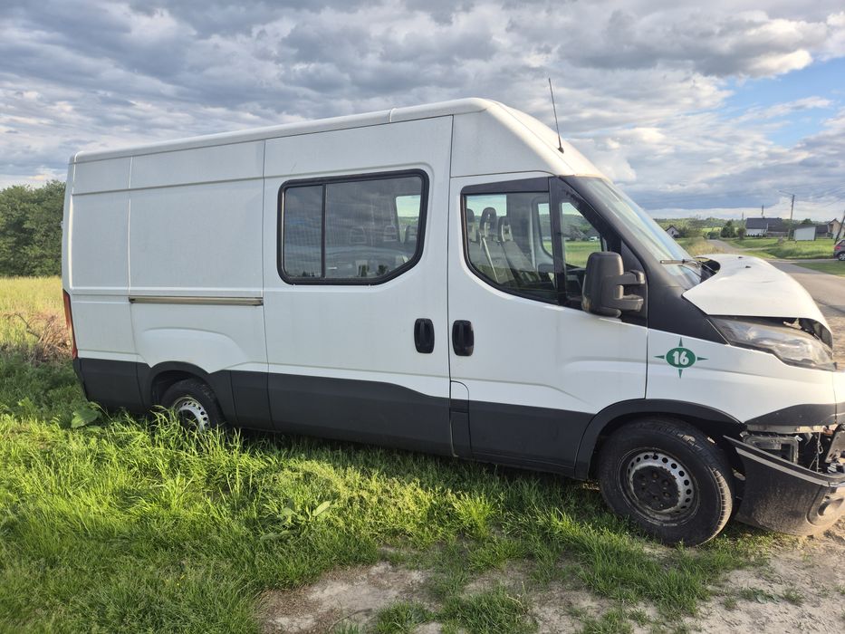 Iveco 6osobowe 2.3