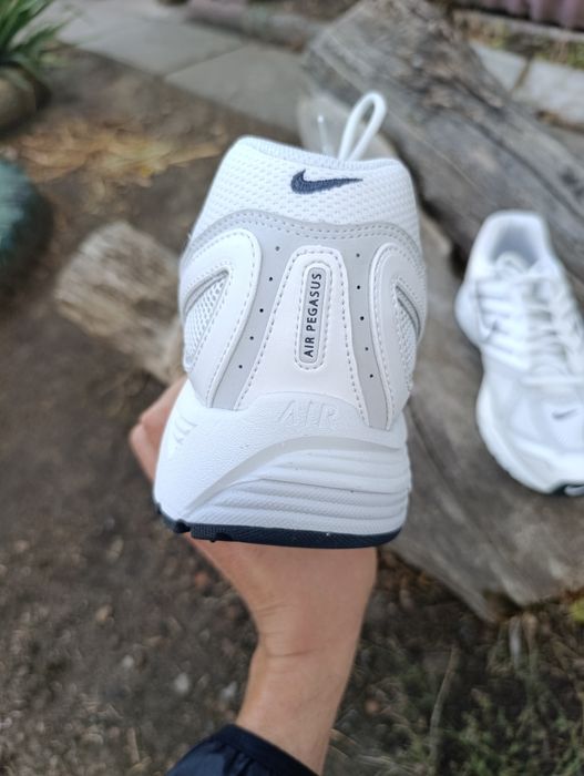 Nike Air Pegasus 2005 original p. 50 (33,5) нові