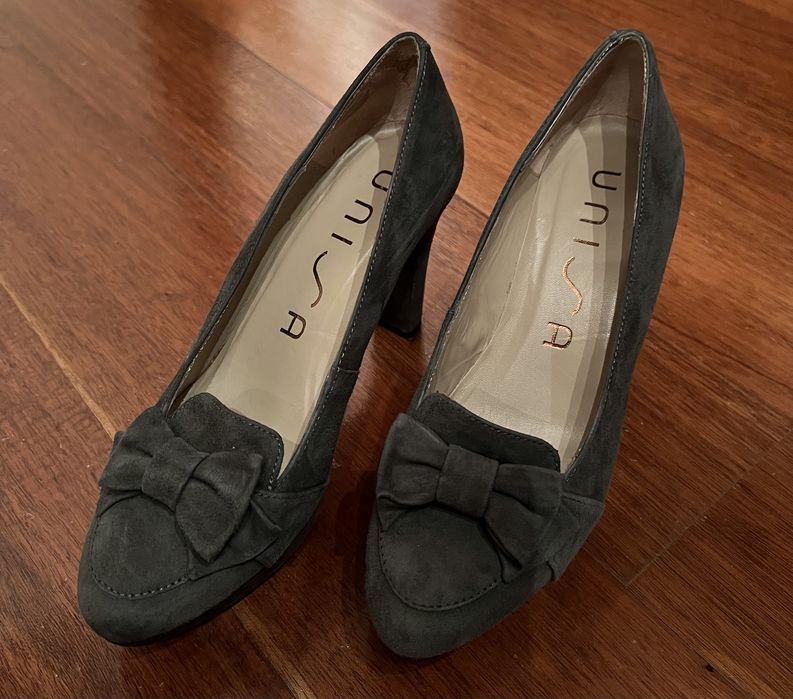 Sapatos salto alto - Unisa