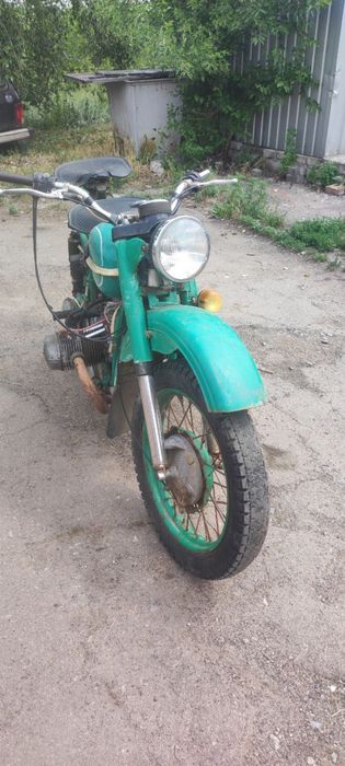 Продам мотоцикл Урал