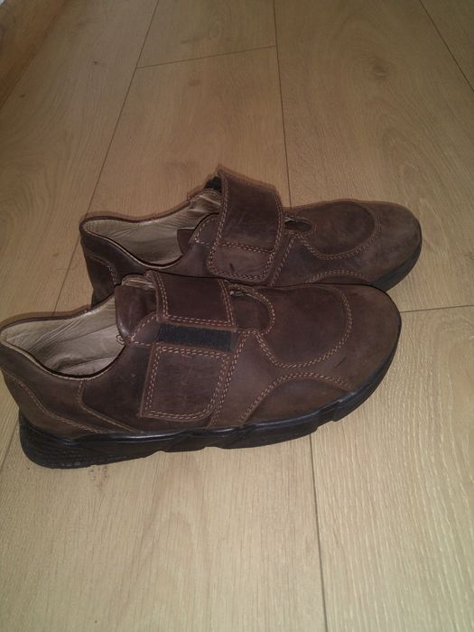 Продам взуття для дітей