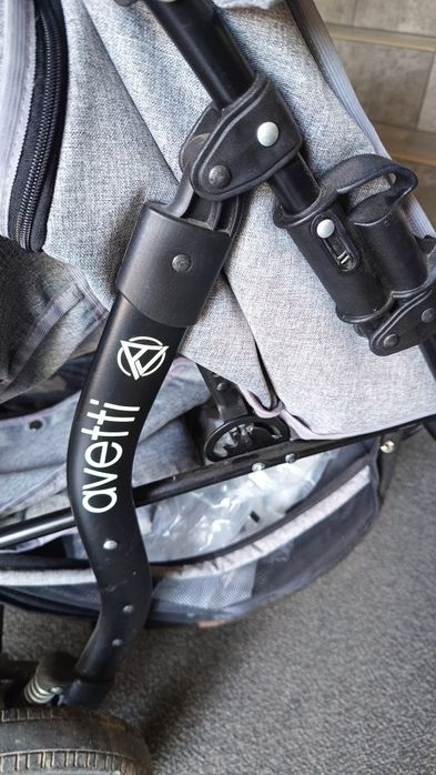 Sprzedam wózek spacerowy AVETTI AGILE DUŻE KOŁA, do 22kg,SPACERÓWKA,