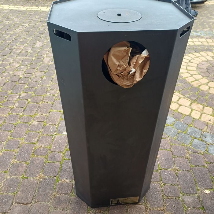 Piec wolnostojący koza