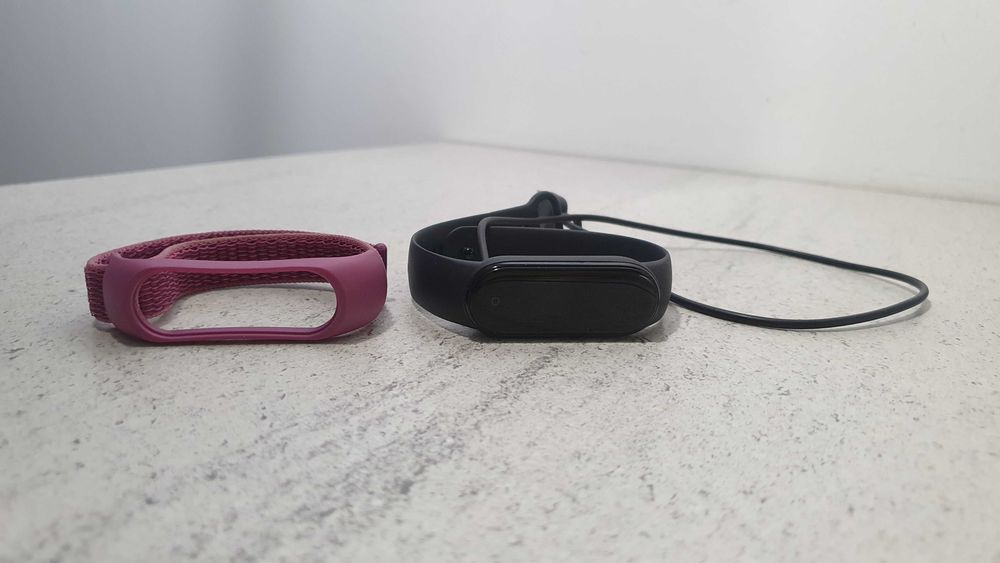 Xiaomi Mi Band 2 - opaska sportowa