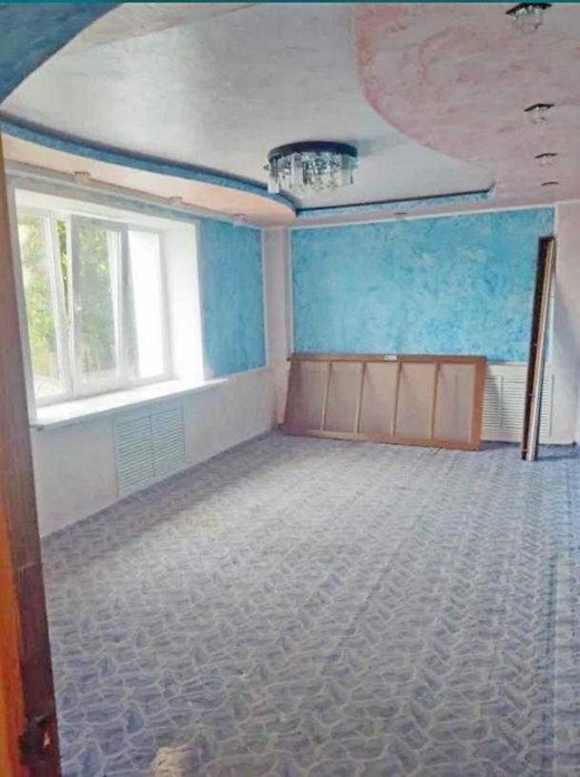 Продам 2-х кімнатну квартиру в Дергачах