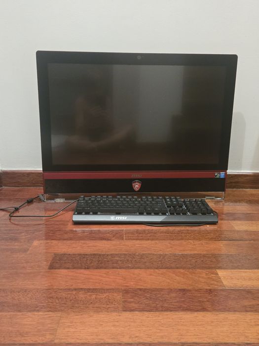 MSI Komputer w monitorze, gamingowy, stan bardzo.dobry