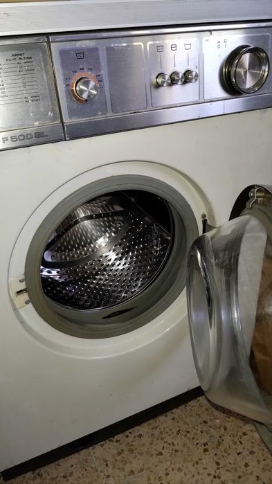Máquina lavar e secar roupa Indesit