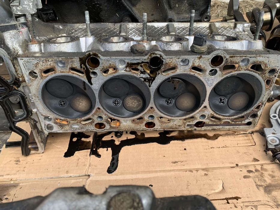 блок циліндрів  BMW E46 M43 1.8 1.9