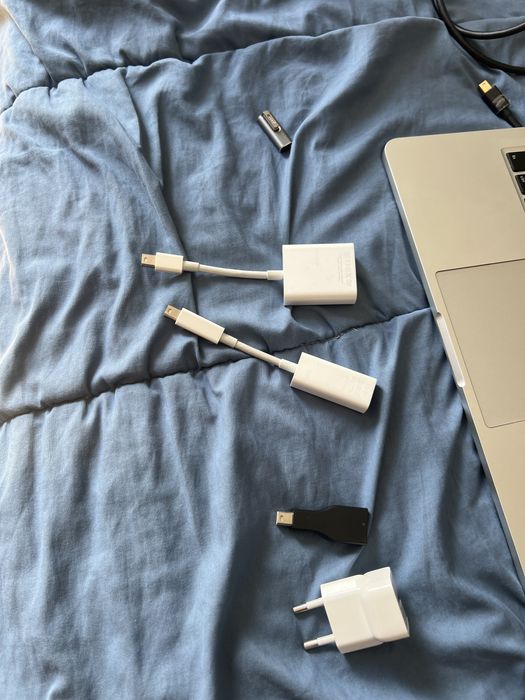 MacBook Pro 13 2015 / 16GB RAM / 256GB SSD / Bogaty Zestaw