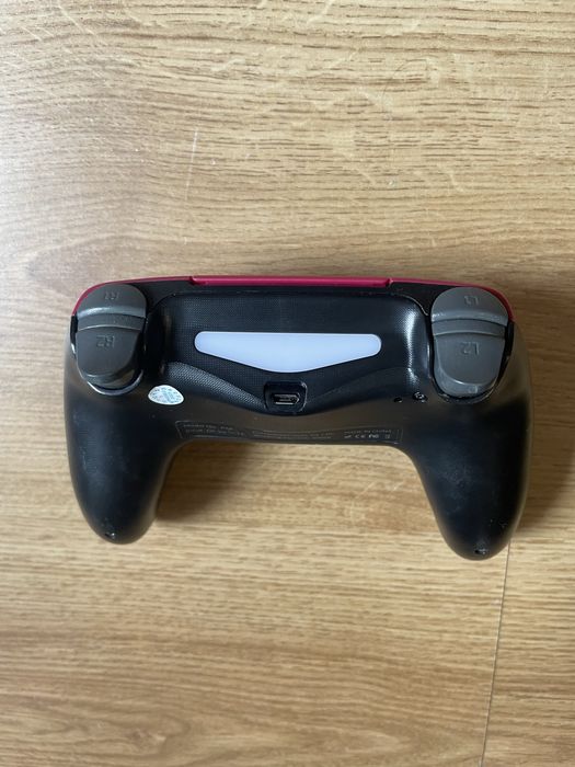 Джойстик для PlayStation 4