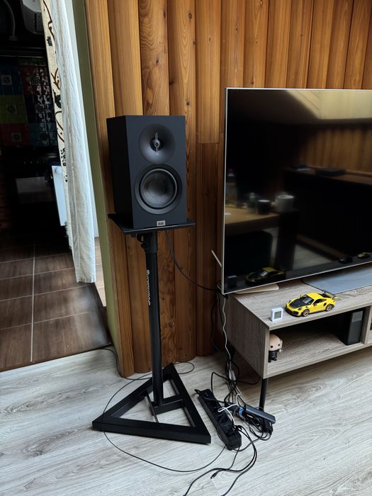 Soundking Підставка для студійних моніторів стійки