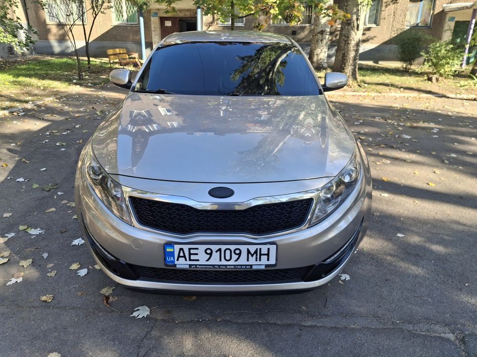 Продам автомобіль KIA OPTIMA