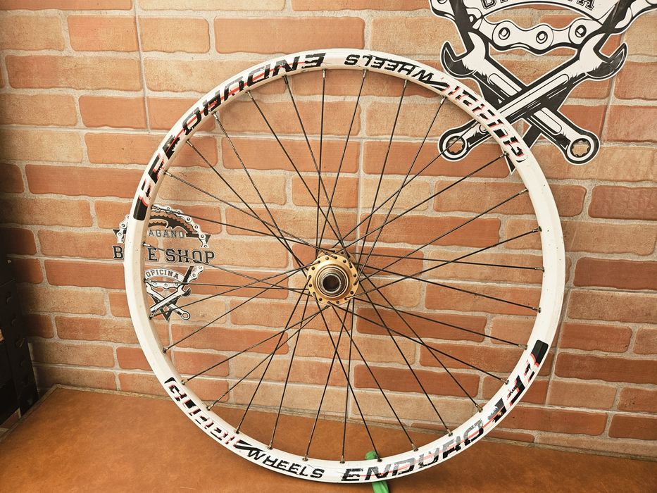 Roda frente DH 20mm