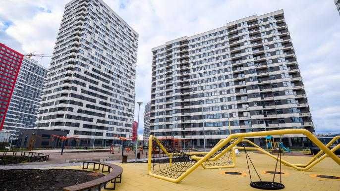 Продаж 3к квартира ЖК Варшавський-3