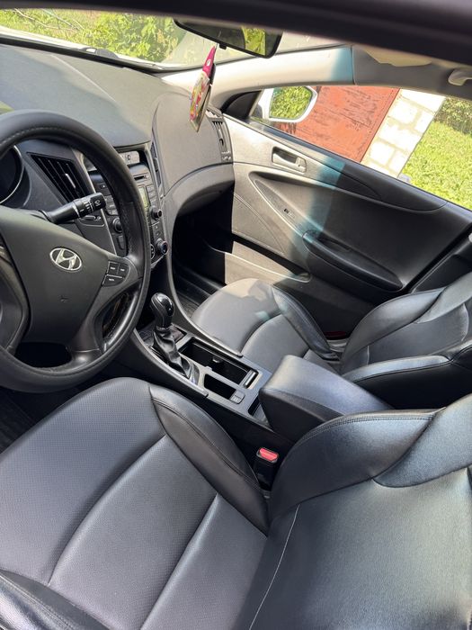 Hyundai Sonata 2014 року 2.0 LPI